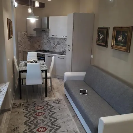 Antico Vicolo - Rebecca דירה